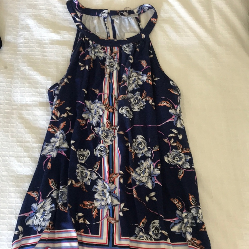 New with tags Daniel Rainn halter style tank